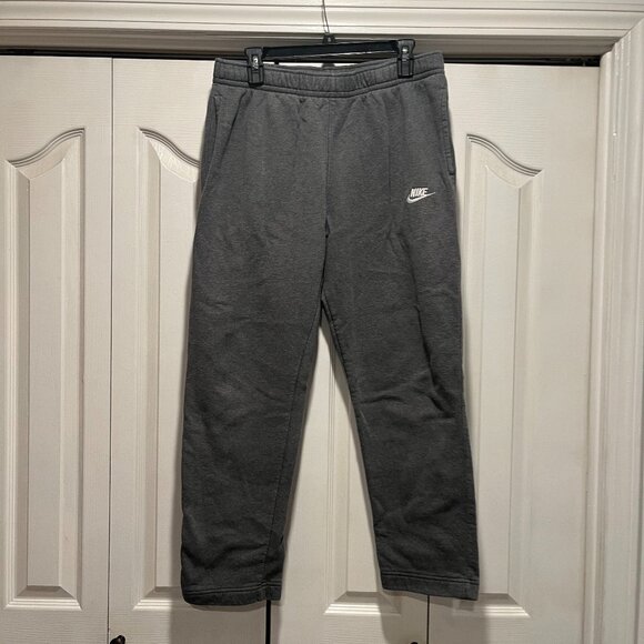 Nike Men's sweatpants, size large - Picture 1 of 3